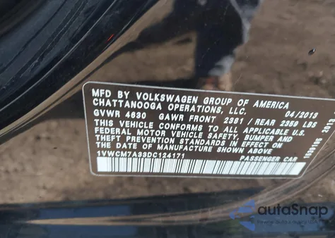 2013 Volkswagen Passat 3.6L V6 Sel Premium z USA, uszkodzony, nr VIN 1VWCM7A33DC124171